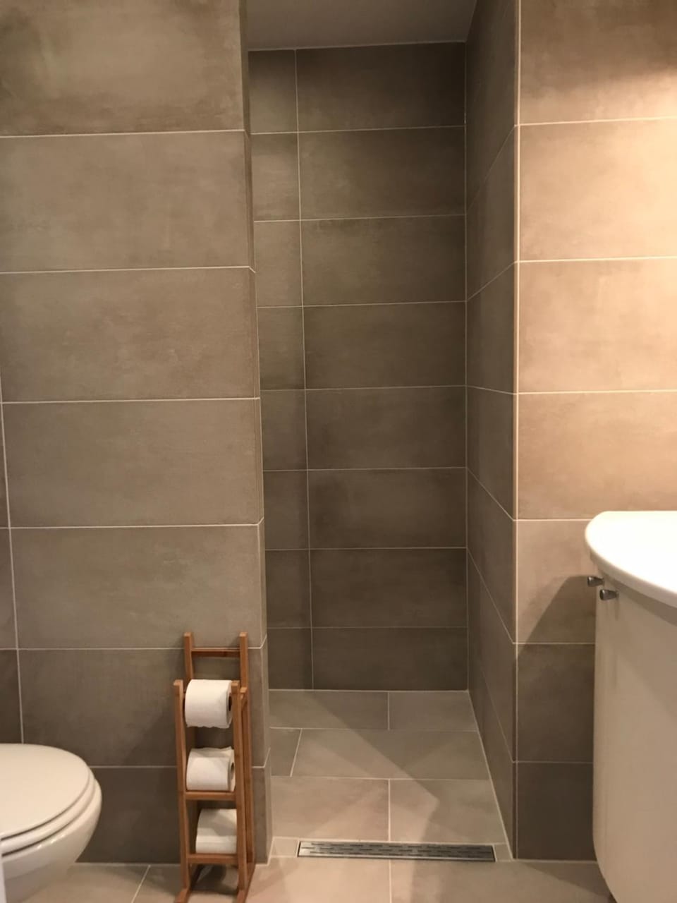 Toilet, Bathroom, Seating area