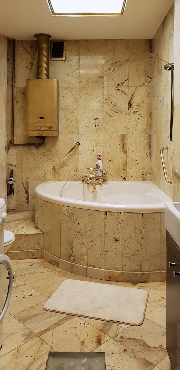 Toilet, Bathroom