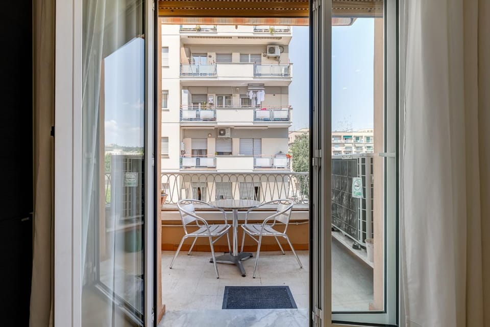 View (from property/room), Balcony/Terrace
