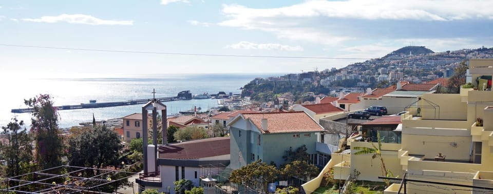View (from property/room), City view, Garden view, Sea view