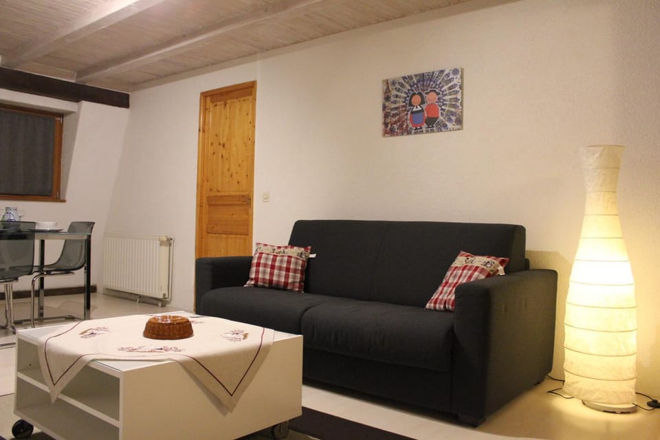 Night, Living room, Seating area