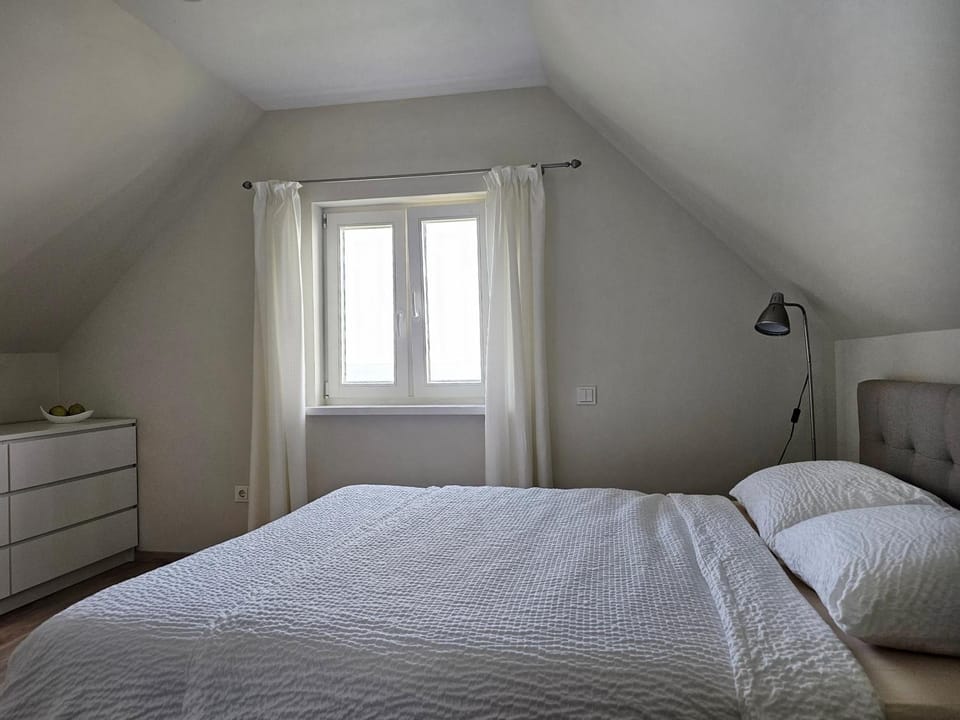 Natural landscape, Bedroom