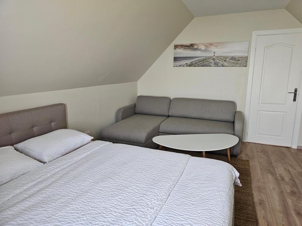 Natural landscape, Bedroom