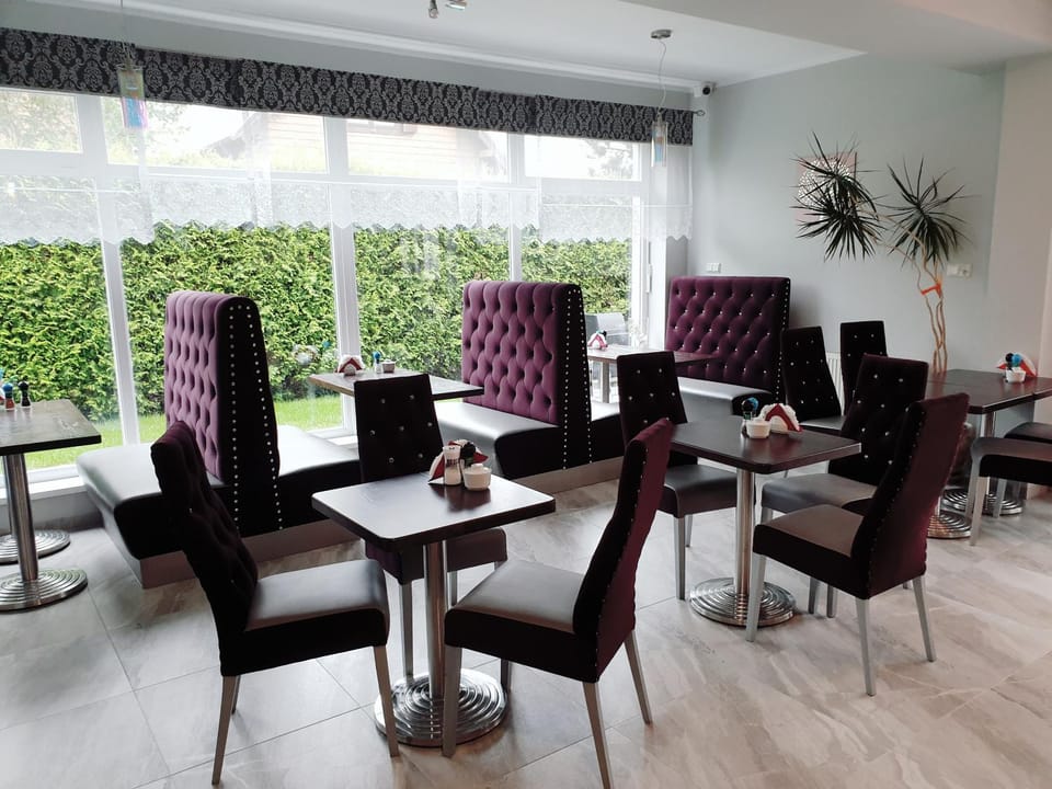 Lunch, Lunch, Dinner, Dinner