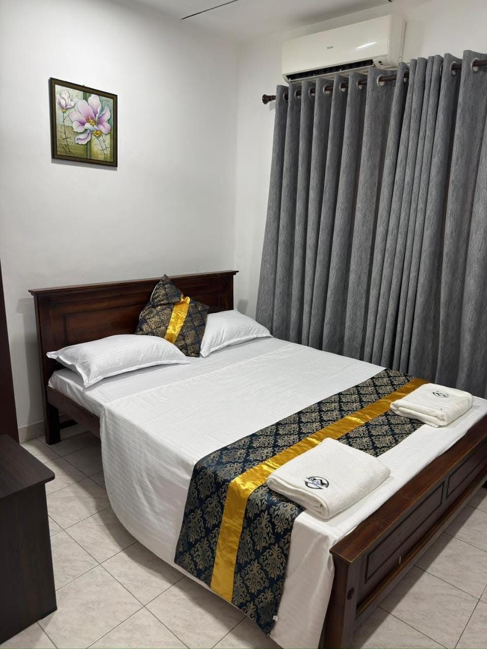 Sleep Cheap Home Hostel in Negombo