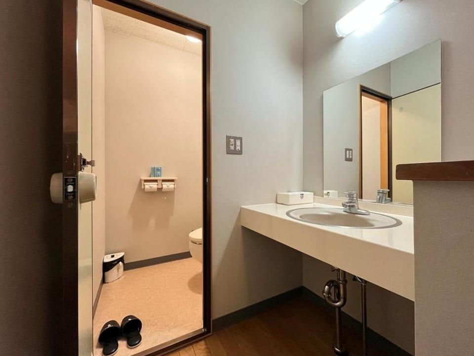 Hotel Omodaka Ryokan in Shimotakai District