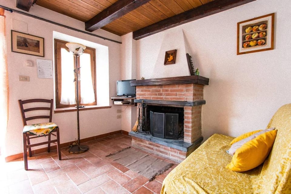 Agriturismo La Calamaia House in Province of Massa and Carrara
