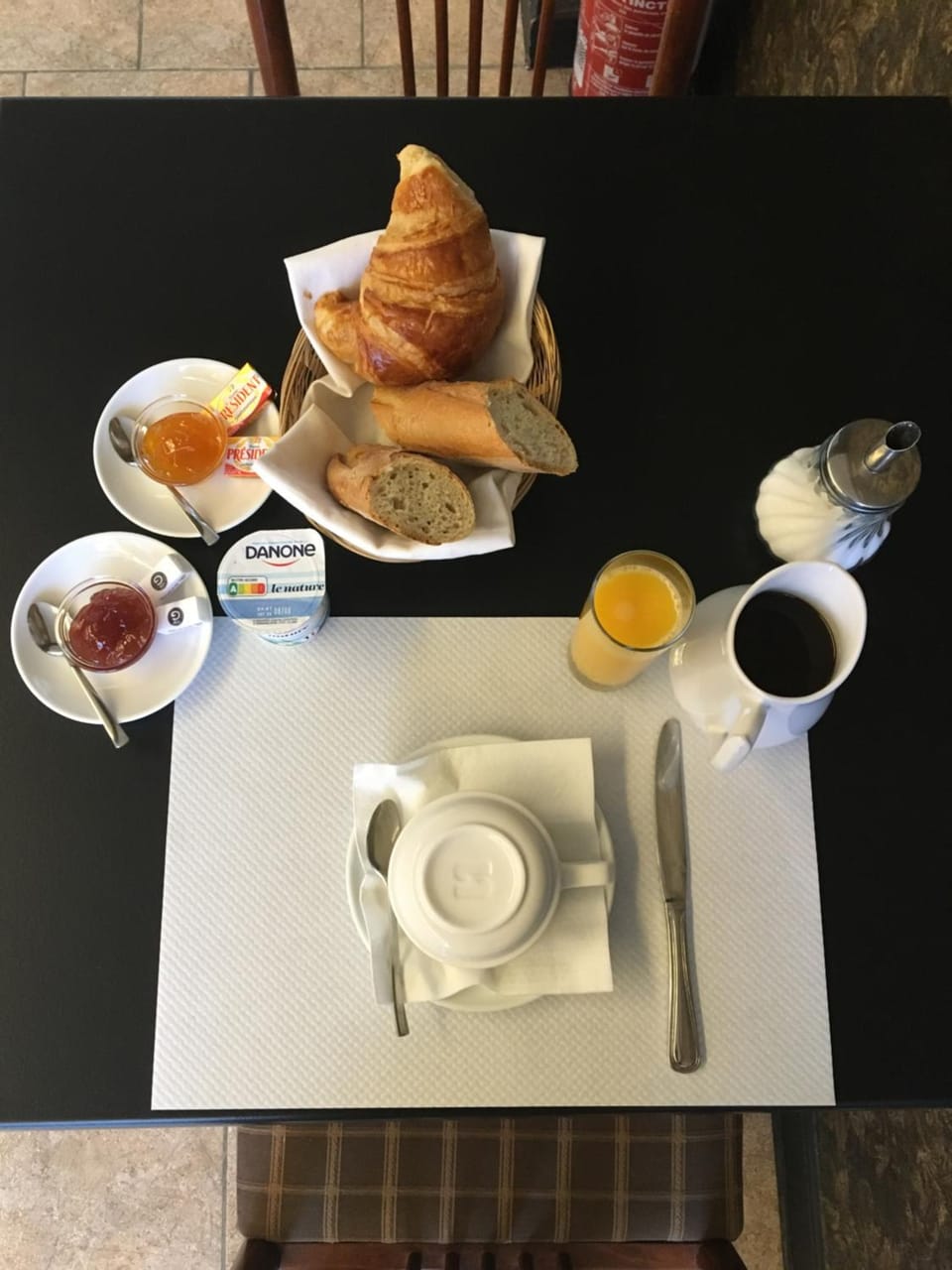 Breakfast, Continental breakfast