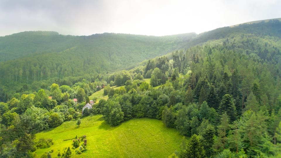 Nearby landmark, Day, Natural landscape, Bird's eye view, Summer, Ski School, Skiing, Hiking, Mountain view