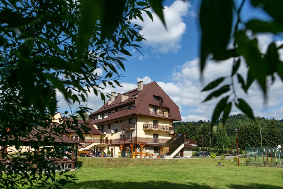 MADOHORA_SŁOŃCE Resort in Lesser Poland Voivodeship