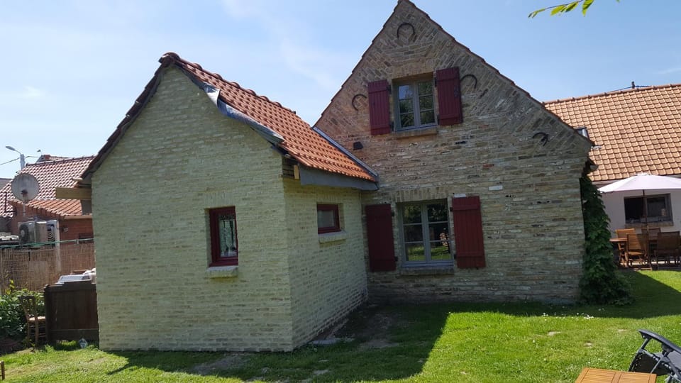 Property building, Garden
