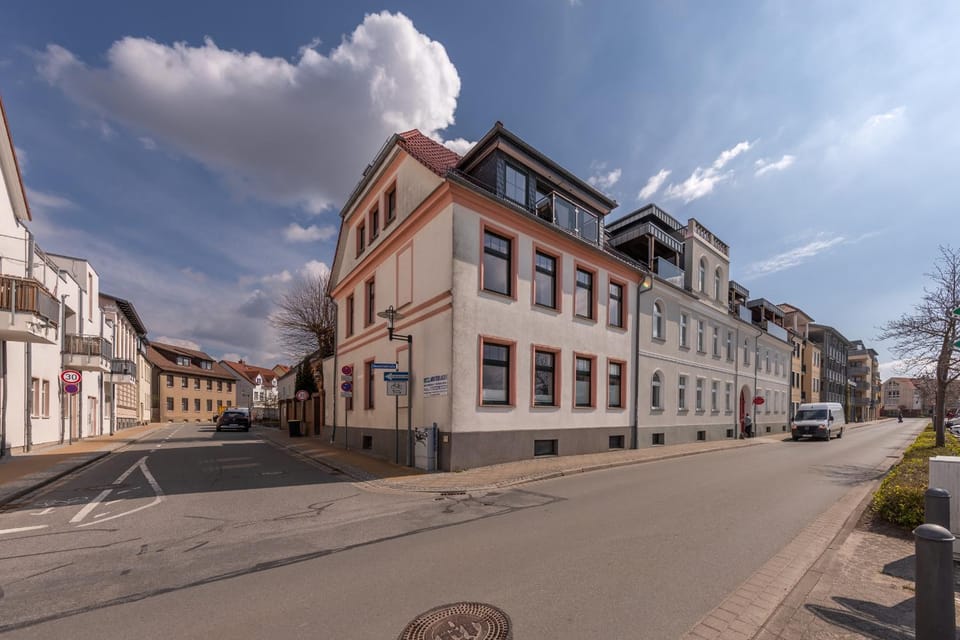 Property building, Location
