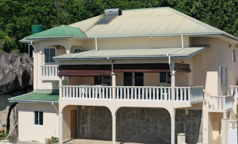 Property building, Balcony/Terrace