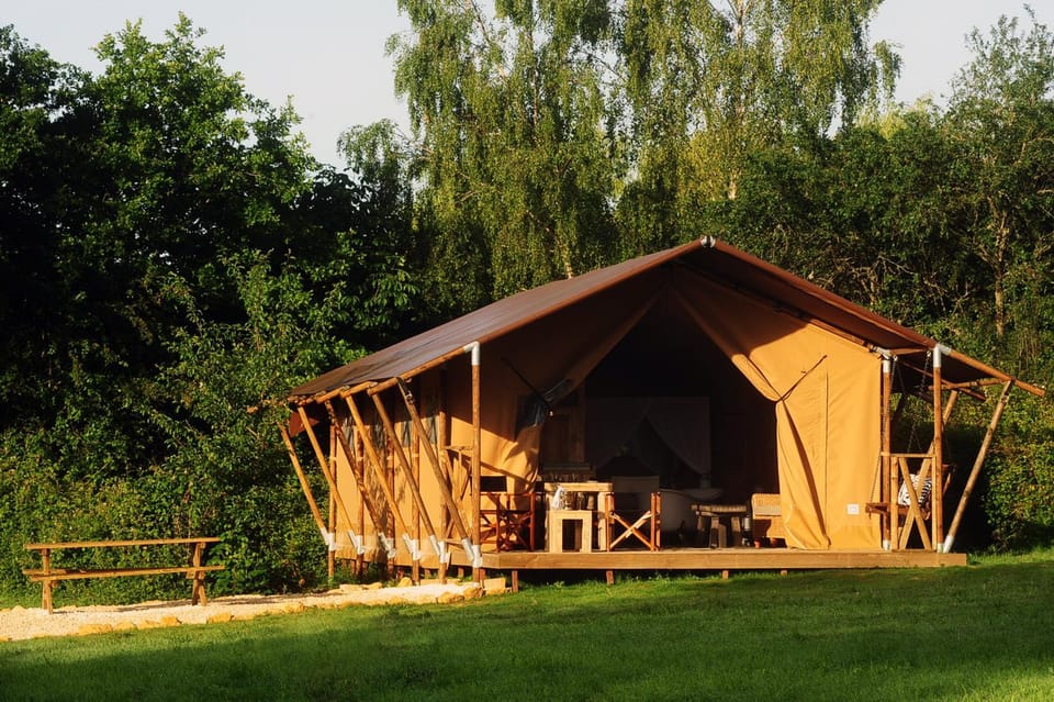 Kimaro Farmhouse Luxury tent in Bourgogne-Franche-Comté