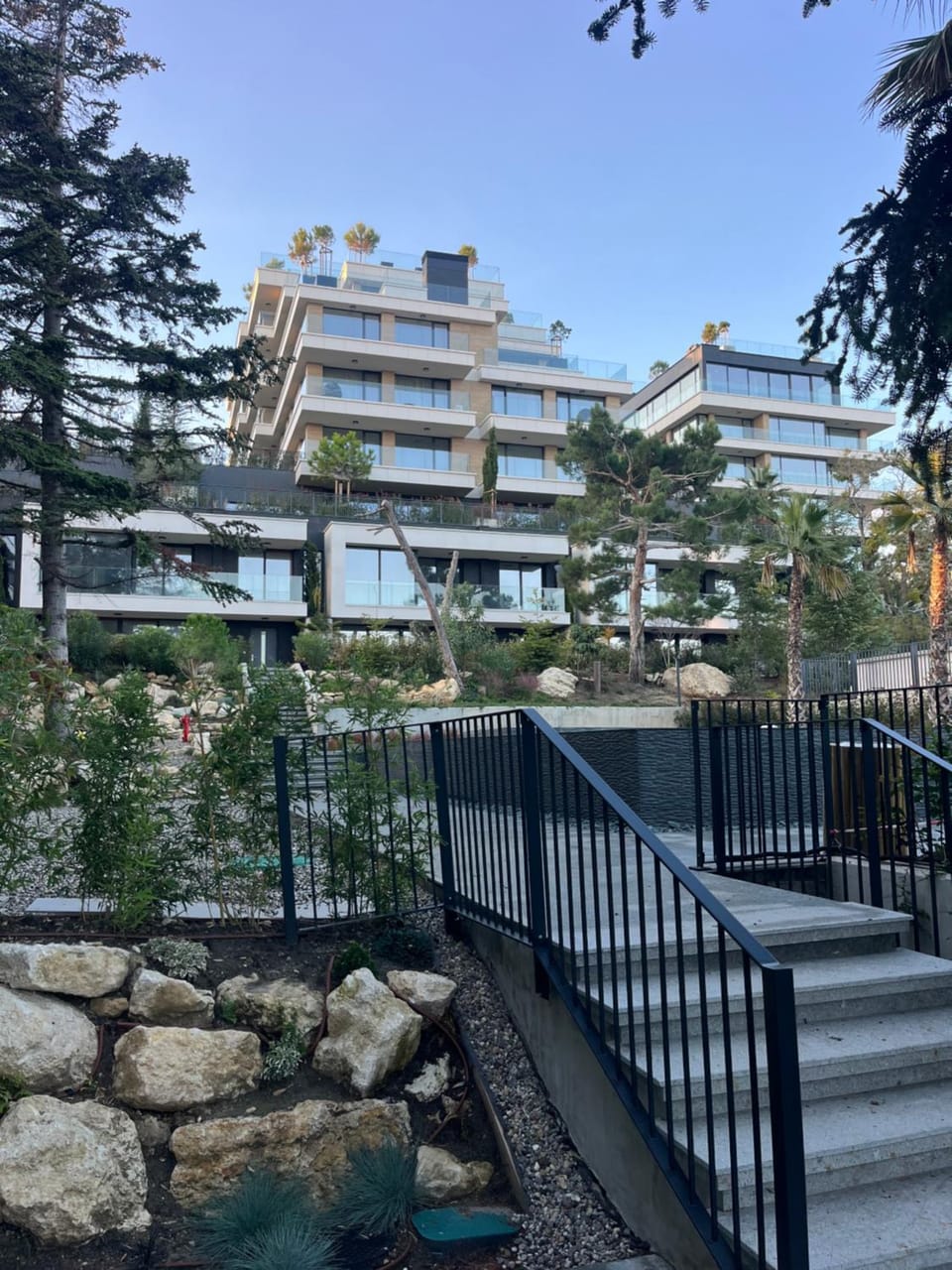 Property building, Swimming pool