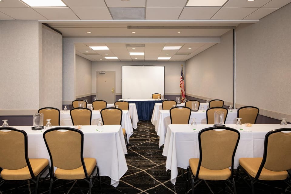 Meeting/conference room