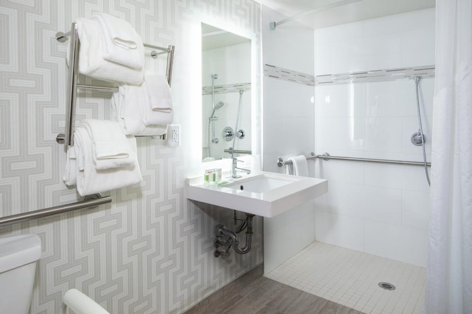 Shower, Bathroom