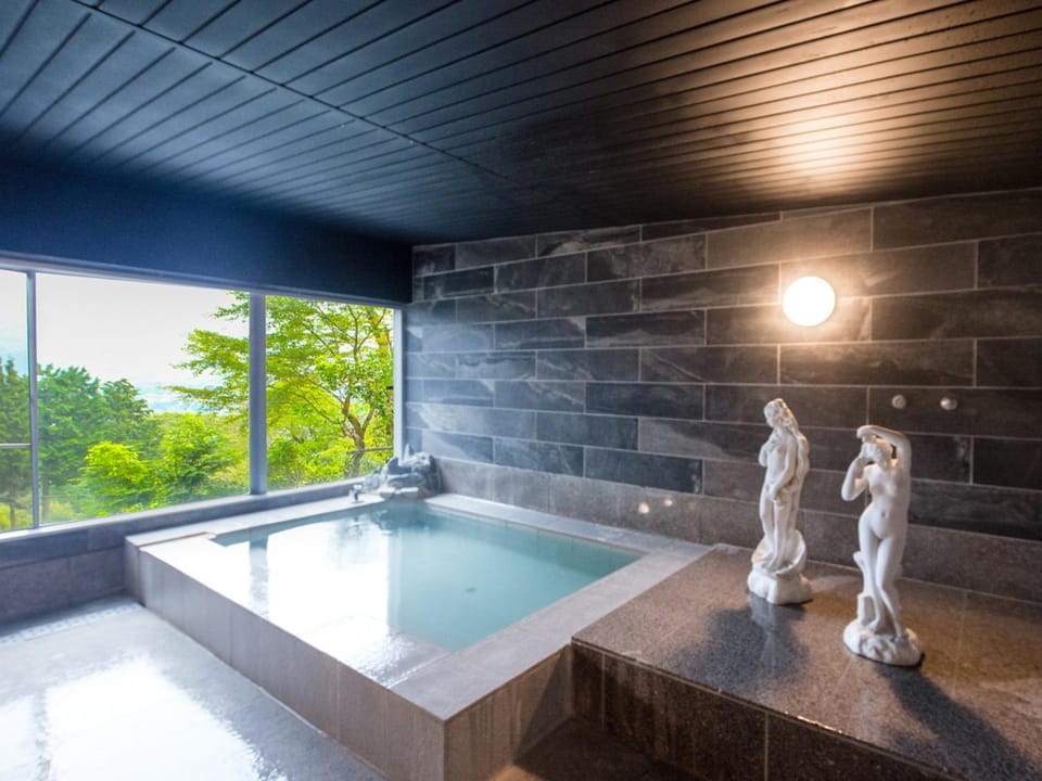 Hot Spring Bath, Hot Tub