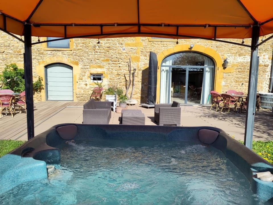 Hot Tub
