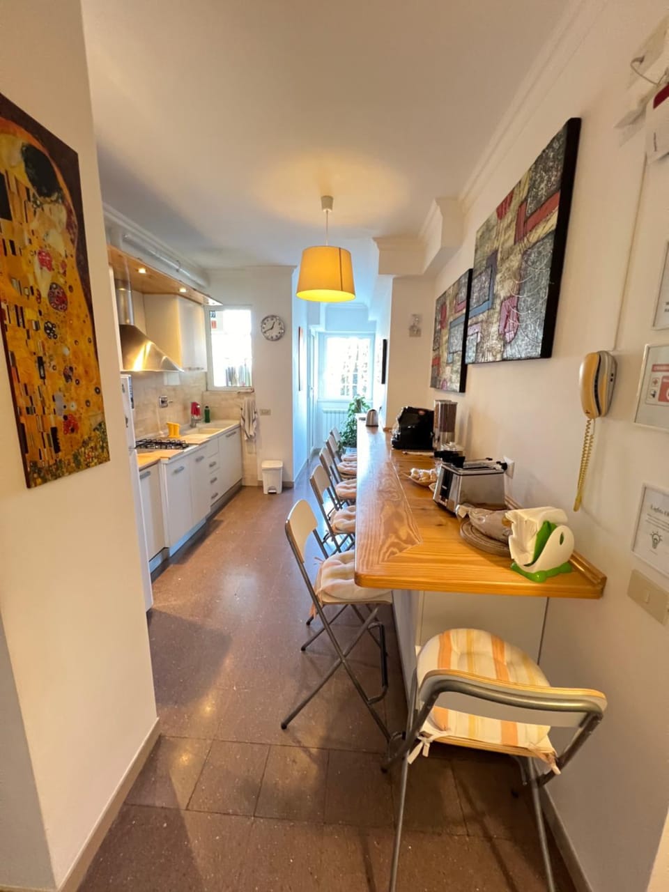 Kitchen or kitchenette, Kitchen or kitchenette, Communal kitchen, Breakfast, kitchen, Internal: Not applicable to any particular room
