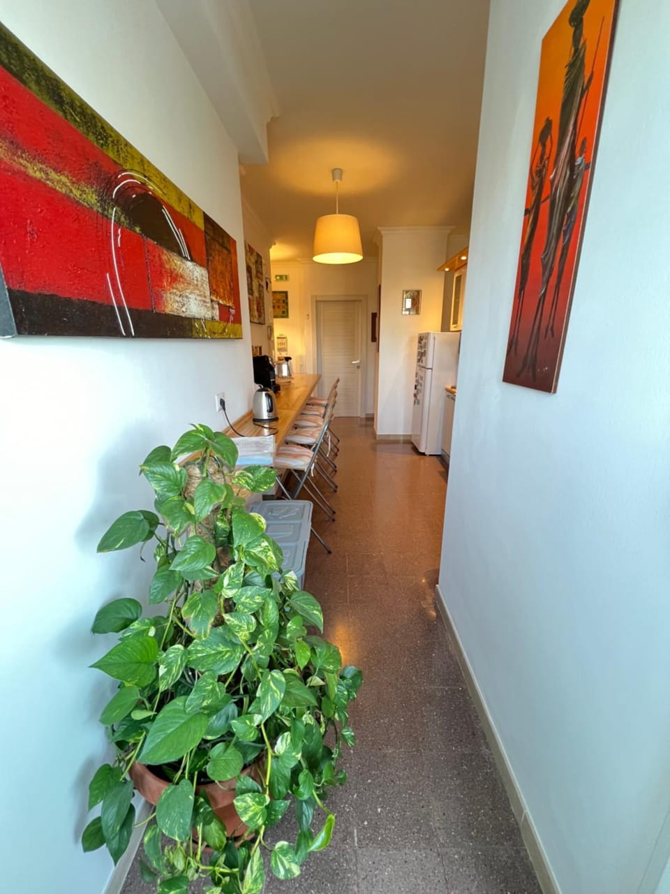 Communal kitchen, Internal: Not applicable to any particular room