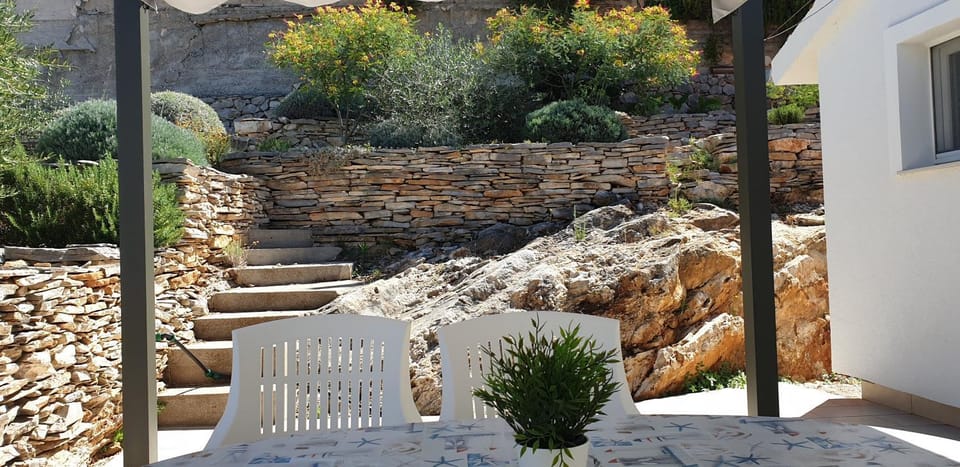 Day, Garden, Balcony/Terrace, Garden view