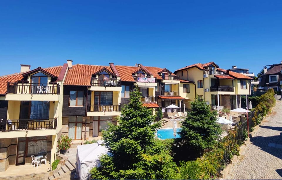 Apartments Elinor Budjaka Apartment in Burgas Province
