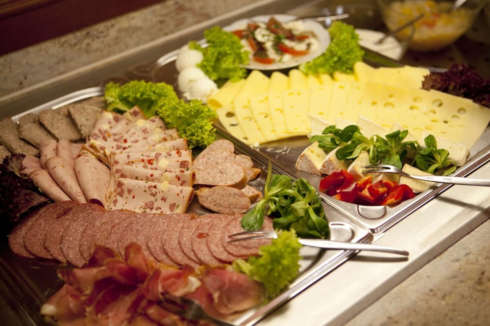 Food and drinks, Food, Buffet breakfast