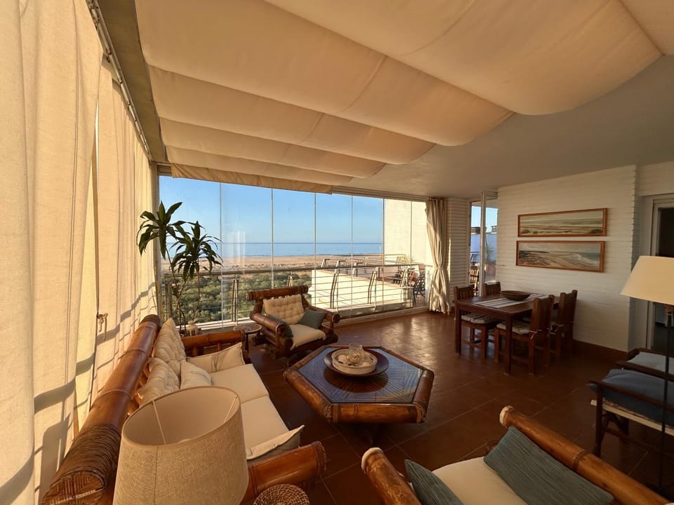 Espectacular Atico Frente Al Mar Apartment in Costa de la Luz