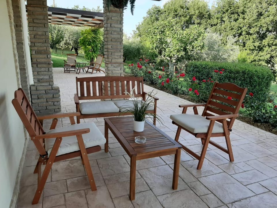 Seating area