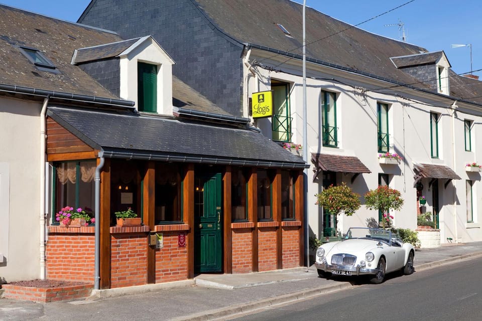 Property building, Facade/entrance
