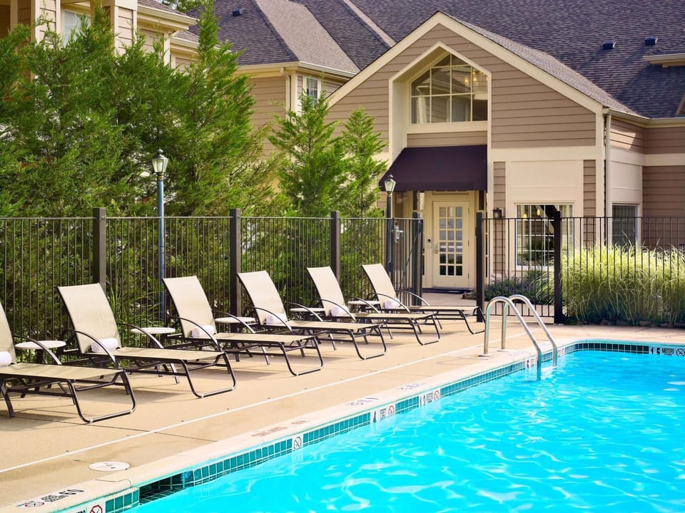 Activities, On site, Pool view, Swimming pool, Swimming pool