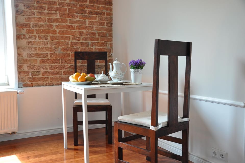 Food and drinks, Dining area, Breakfast, Continental breakfast, Non alcoholic drinks