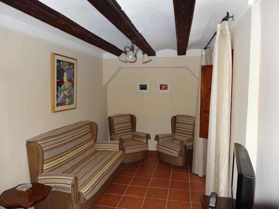 Casa Rural El Solanar Country House in Aragon