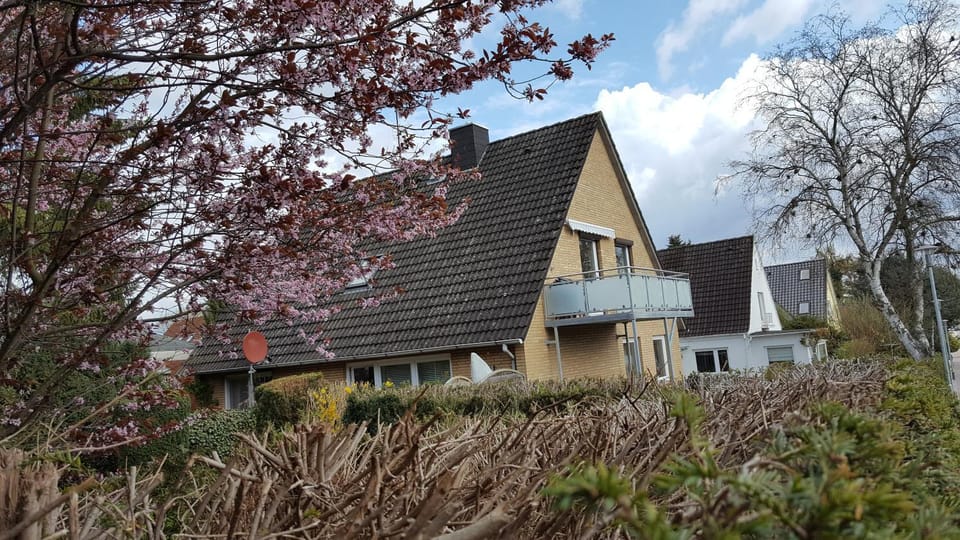 Property building, Balcony/Terrace