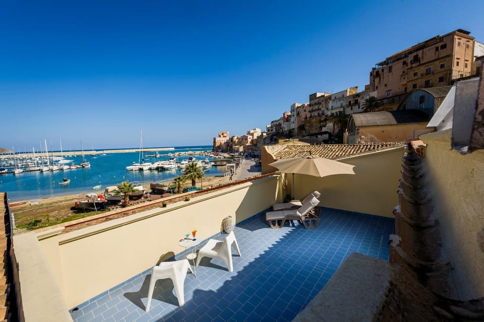 Patio, Balcony/Terrace