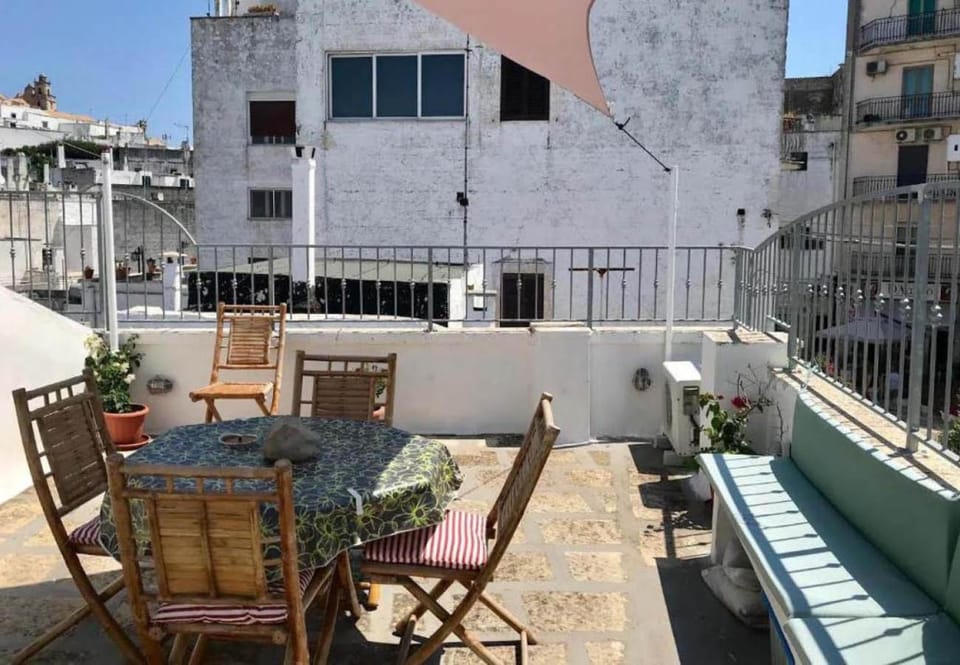 Balcony/Terrace, Seating area, Dining area