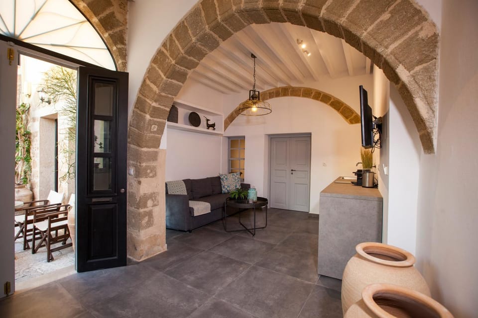 The Old Town House Apartment in Rhodes