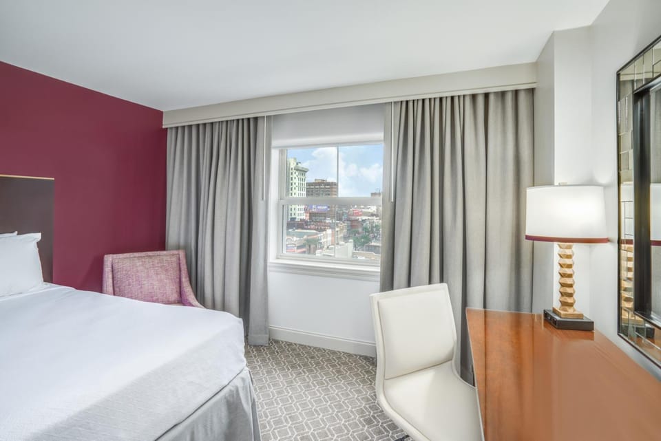 Day, Photo of the whole room, Bedroom