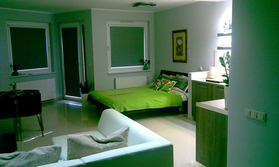 Living room, Seating area, Dining area, Bedroom