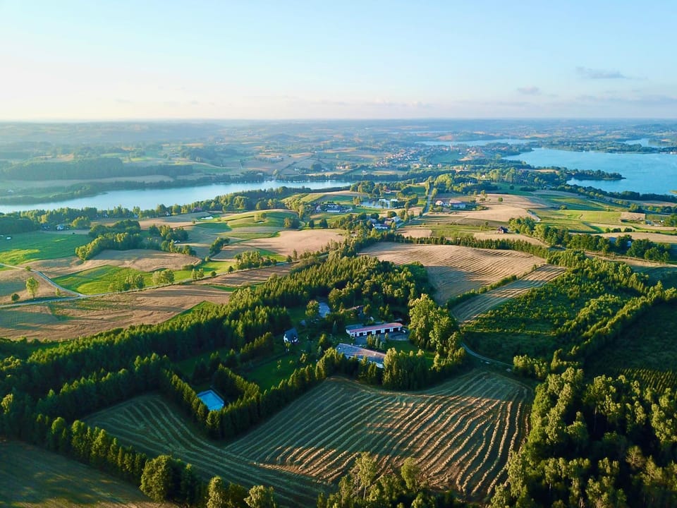 Off site, Neighbourhood, Natural landscape, Bird's eye view, Summer, Other, Area and facilities, Swimming pool, Swimming pool, Location