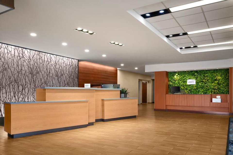 Lobby or reception, Business facilities