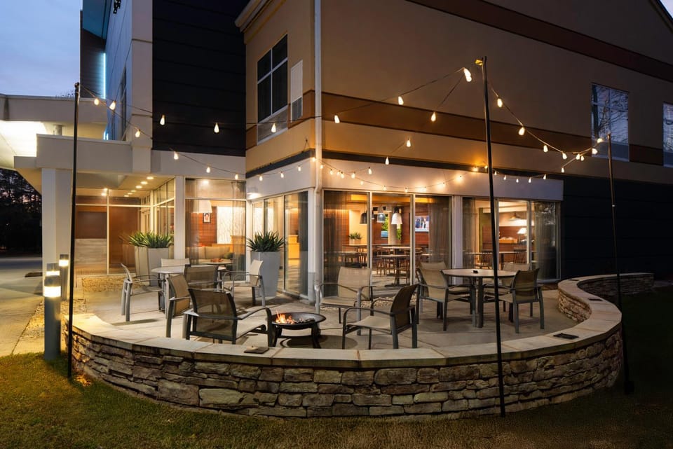 Patio, fireplace
