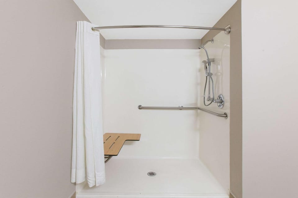 Shower, Bathroom, Photo of the whole room, On site, ADAM