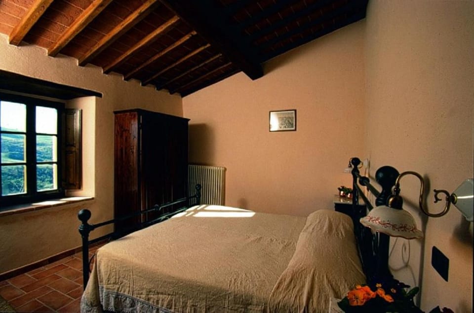 Le Piane Farm Stay in Tuscany