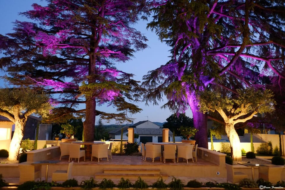 Patio, Restaurant/places to eat, Garden, View (from property/room), Balcony/Terrace