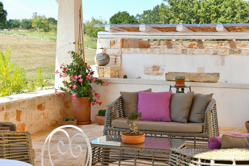Property building, Balcony/Terrace