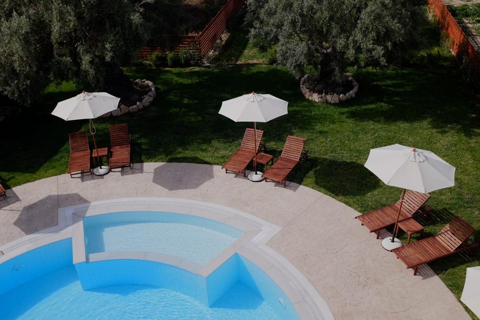 Garden, Swimming pool