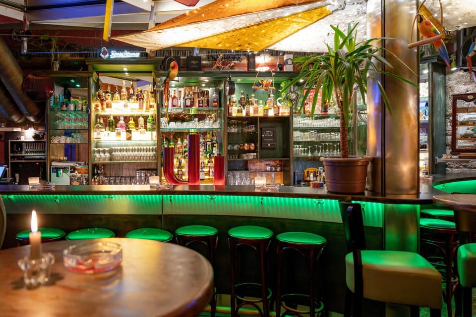 Lounge or bar
