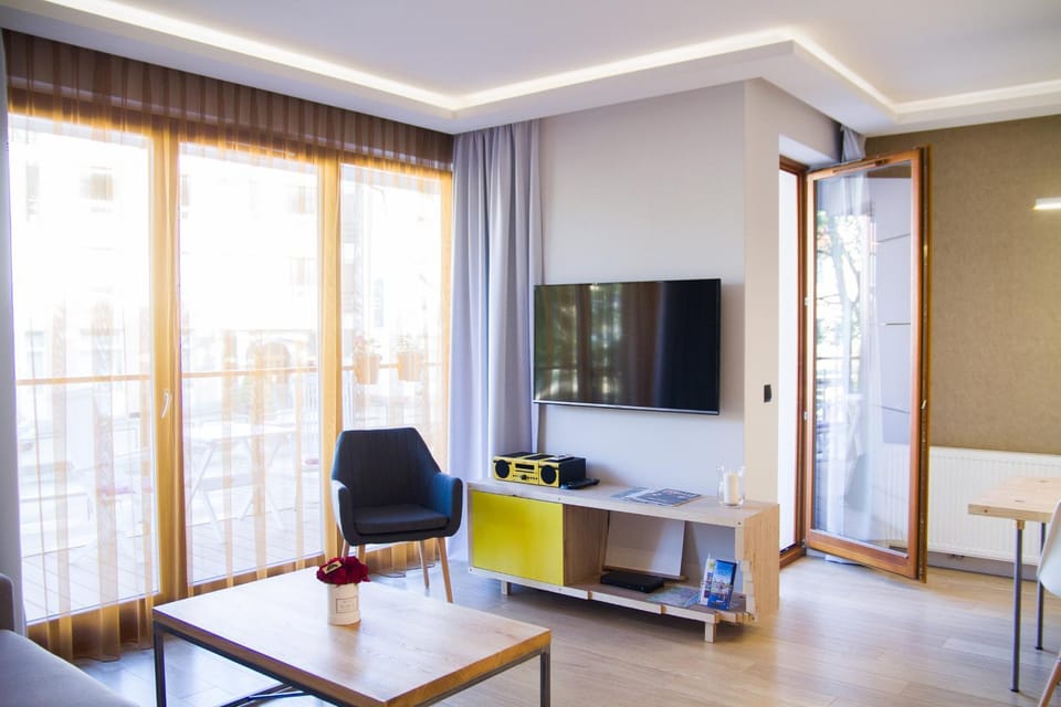 TV and multimedia, Living room